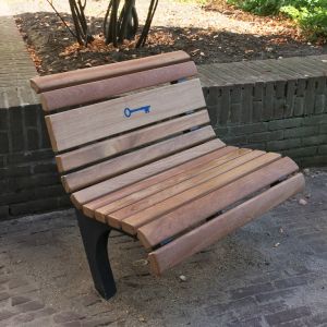 Retro-stoel-Leiden-1